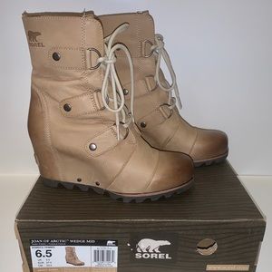 Sorel Joan of Arctic Wedge Mid